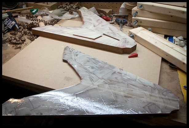 Spreading the glue on both surfaces