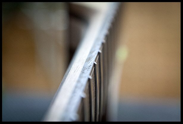 A closer look at the fret ends right after beveling