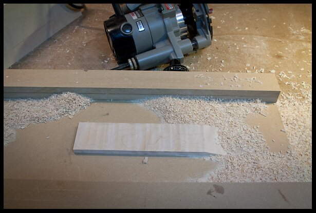 After cutting the scarf joint, I thickess sanded the headstock to proper thickness