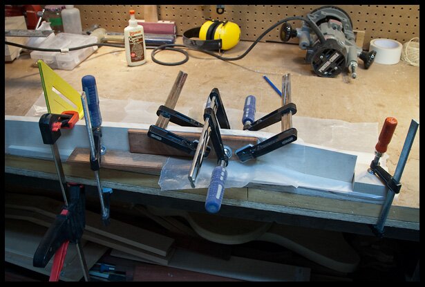 How to glue a scarf joint