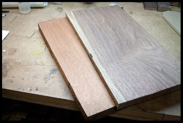 The wood for the body, mahogany back and walnut top